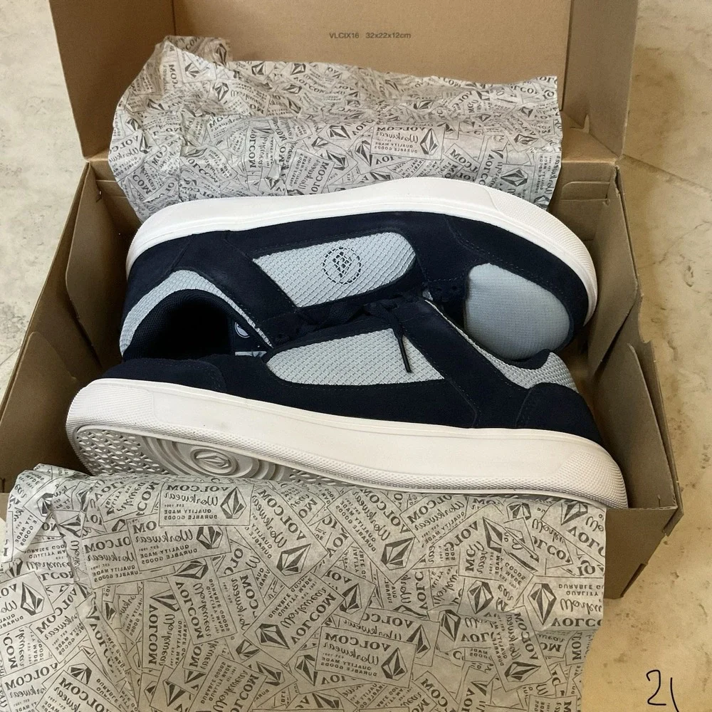 Volcom Evolve EH Navy & Gray Size Men's 9 Wide Composite Toe